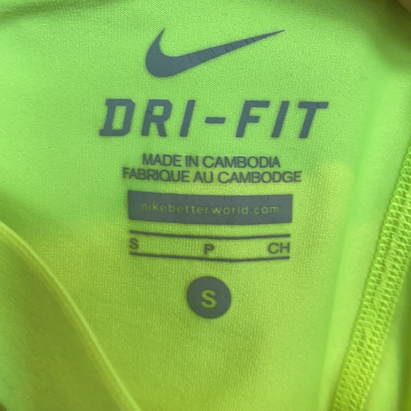 Nike running shorts Small - Picture 3 of 8